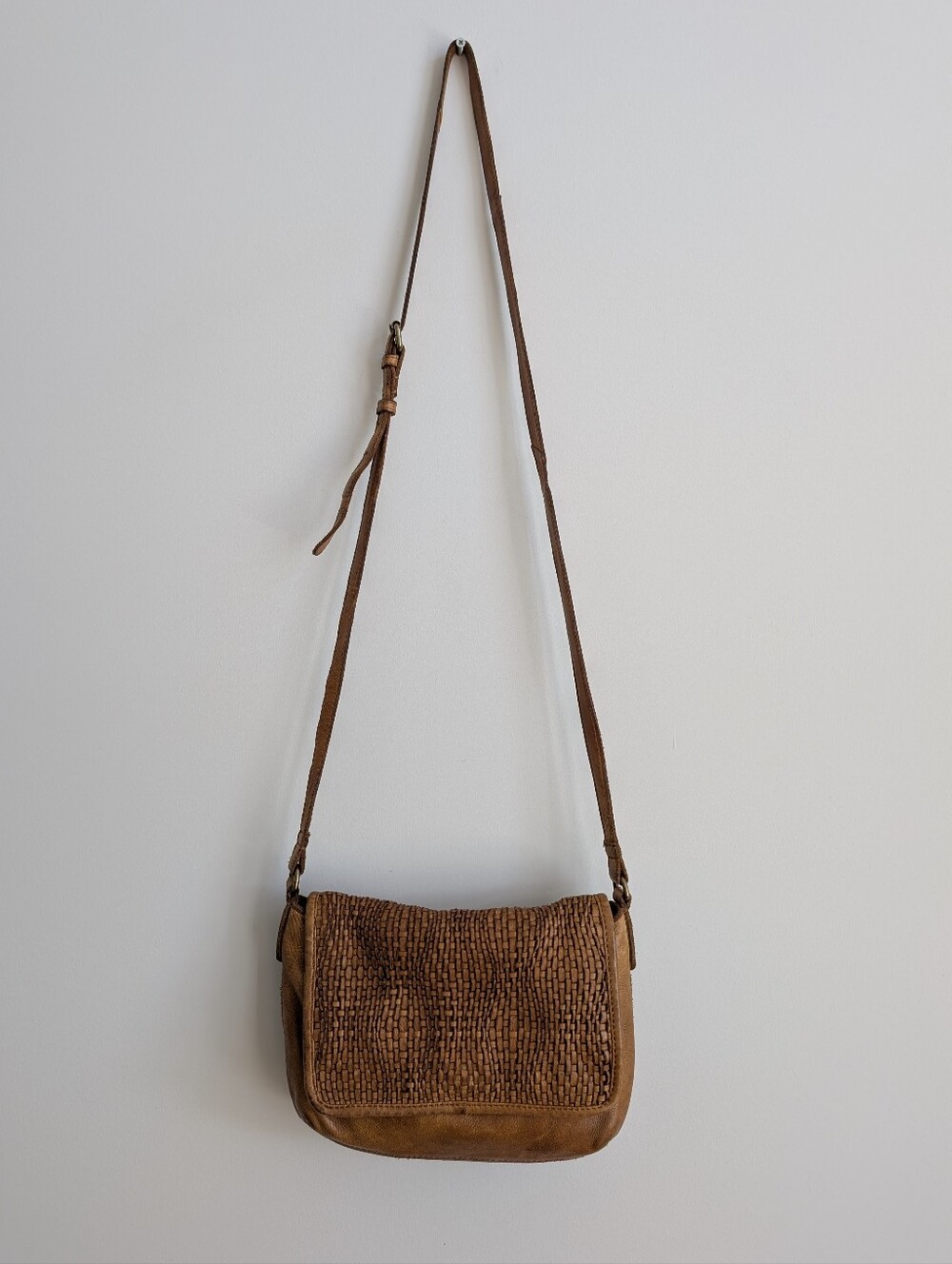 Vilenca Holland Soft Brown Leather Shoulder Bag Purse Woven Leather Front - Picture 2 of 15